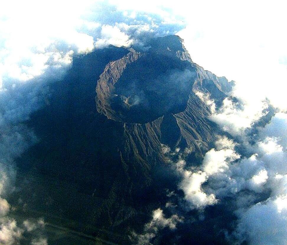 Telunjuk Raung